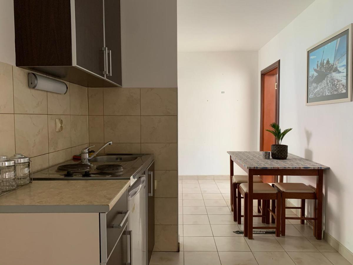 Apartament The Four Fish Petrovac Zewnętrze zdjęcie